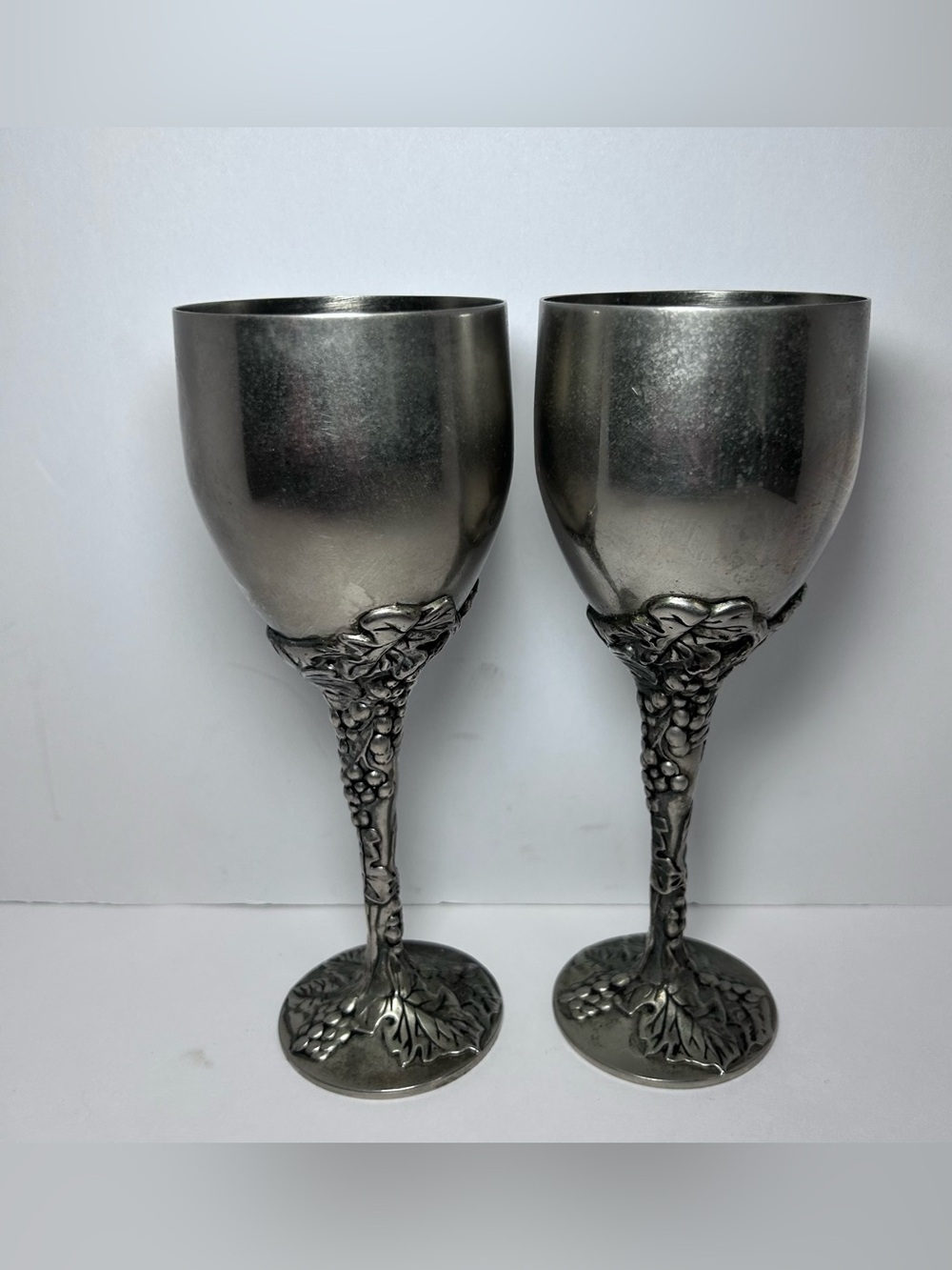 Vintage Godinger Silver Plate Grapevine Embossed Goblets 2